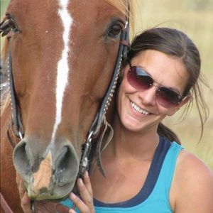 Meet your Posher, Jackie